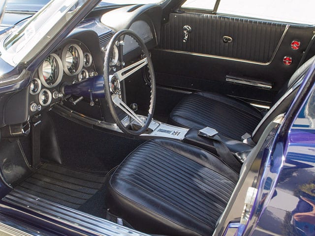 1963 blue corvette split window coupe interior