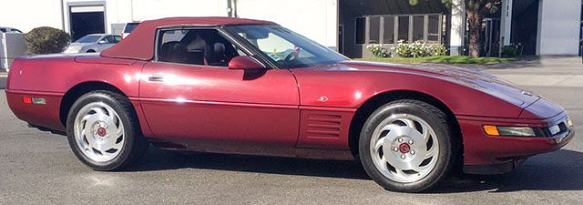 1993 40th anniversary corvette convertible coming