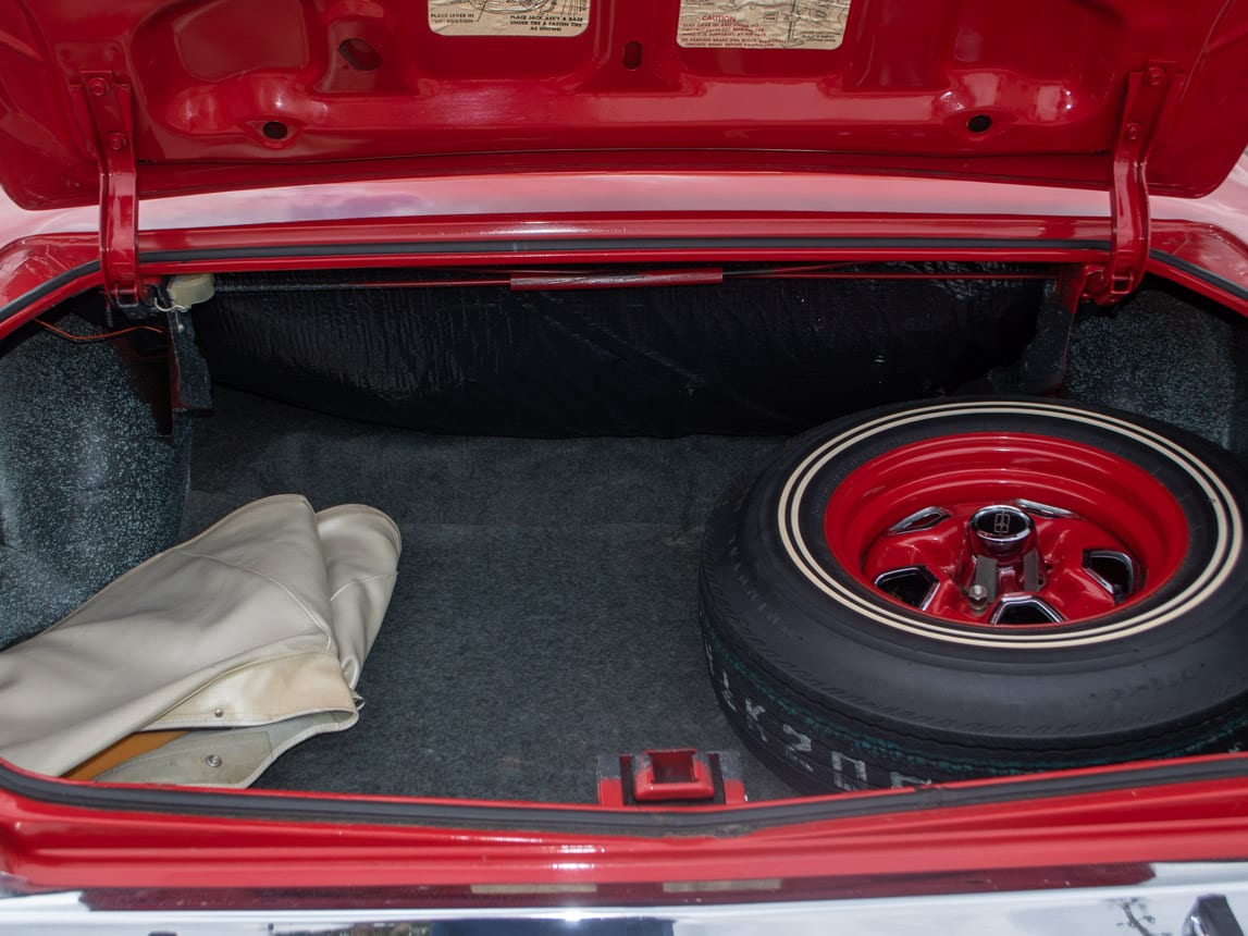 1971 Red Oldsmobile Cutlass Convertible 1023