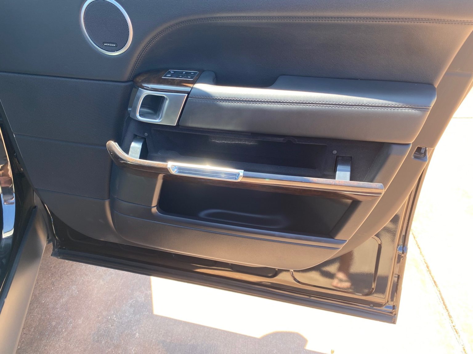 '14 Black Range Rover 4