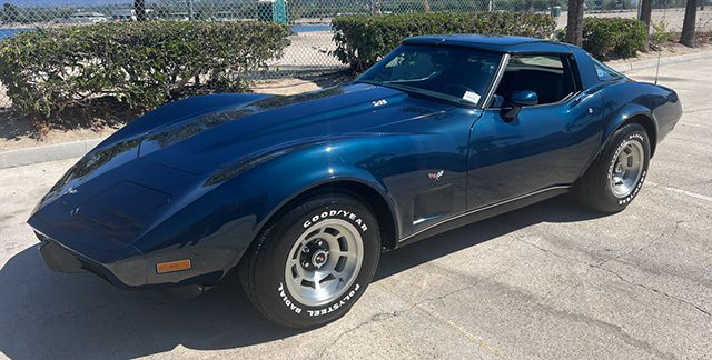 1979 blue corvette 1