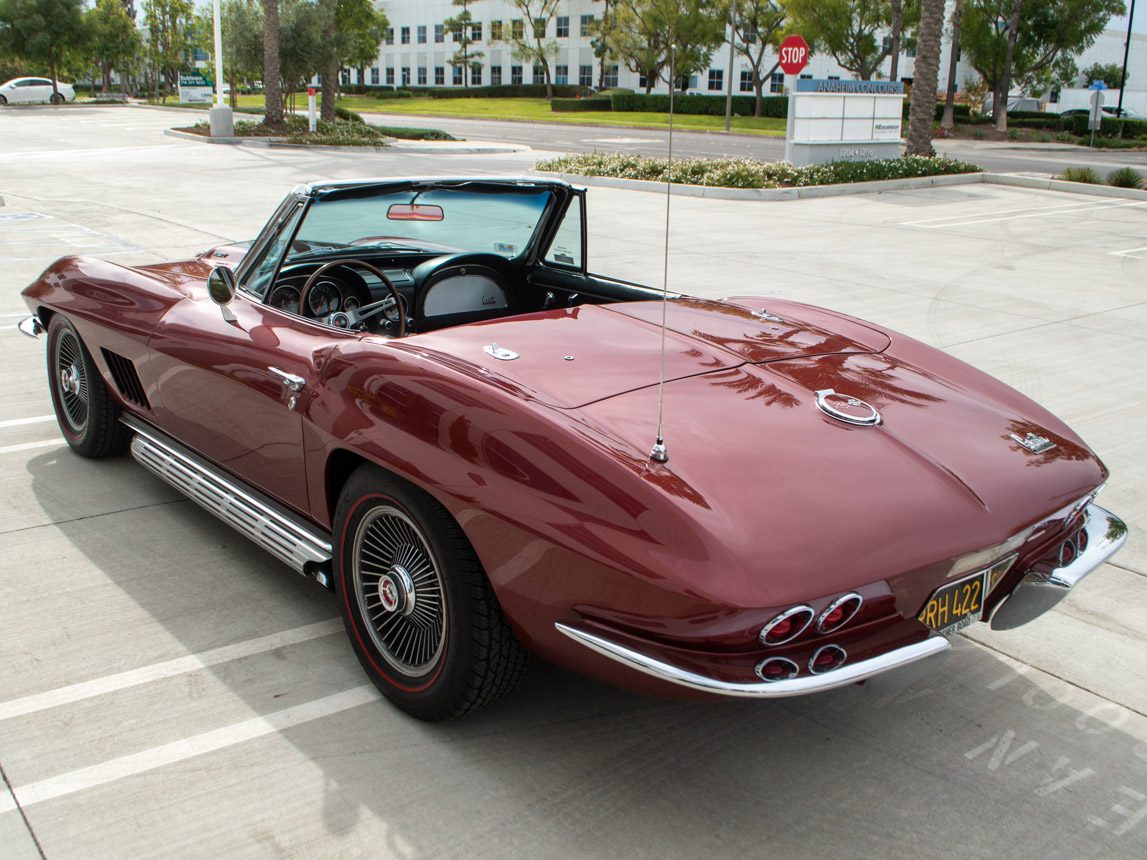 1967 Maroon Corvette L71 Convertible 0736