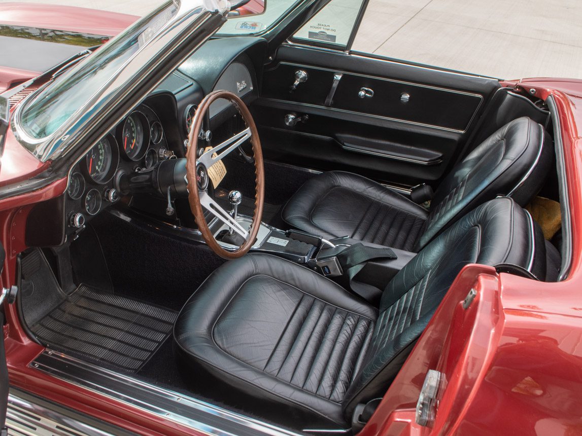 1967 Maroon Corvette L71 Convertible 0746