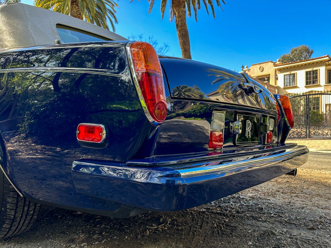 1993 Rolls Royce Cornich 0381