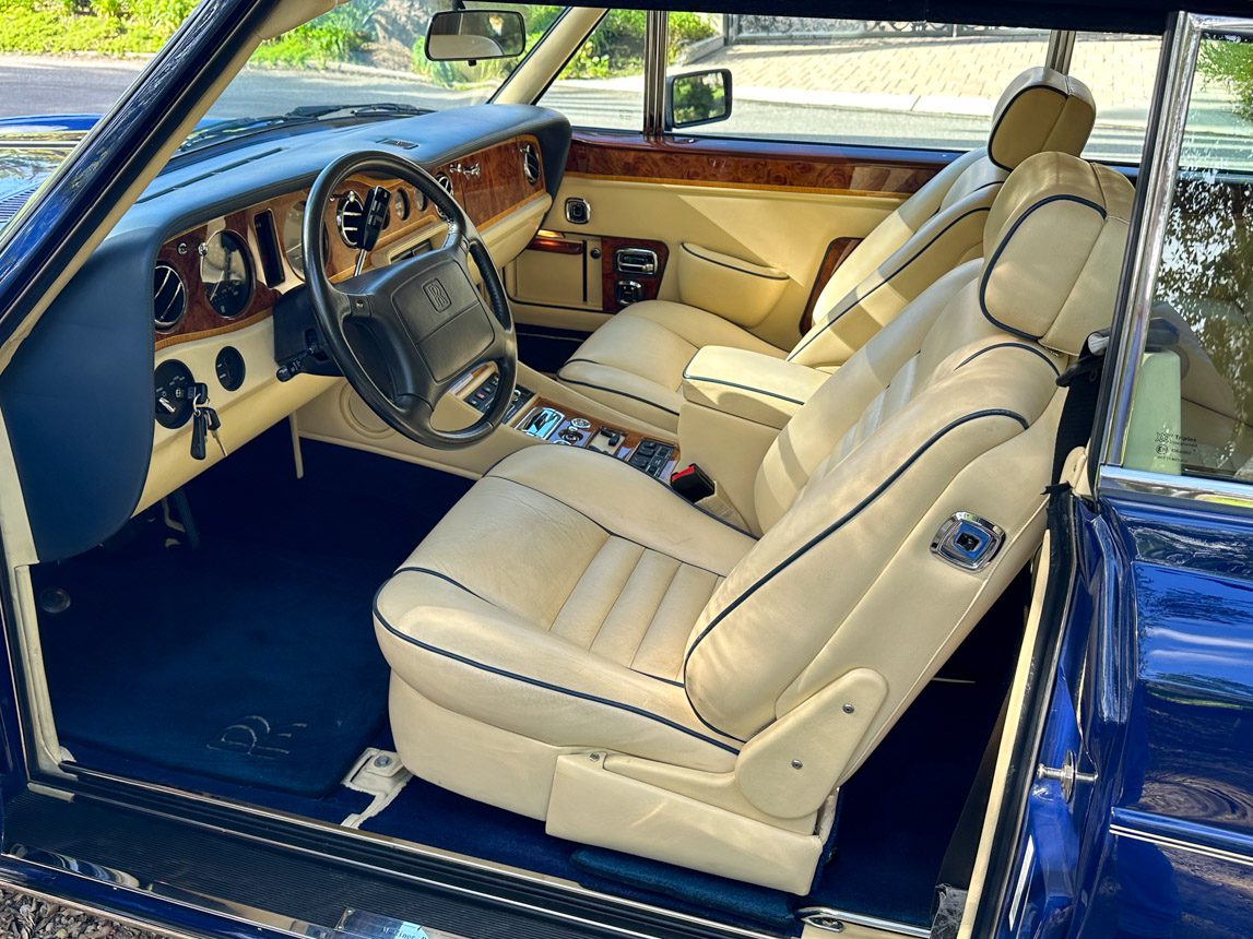 1993 Rolls Royce Cornich 0397