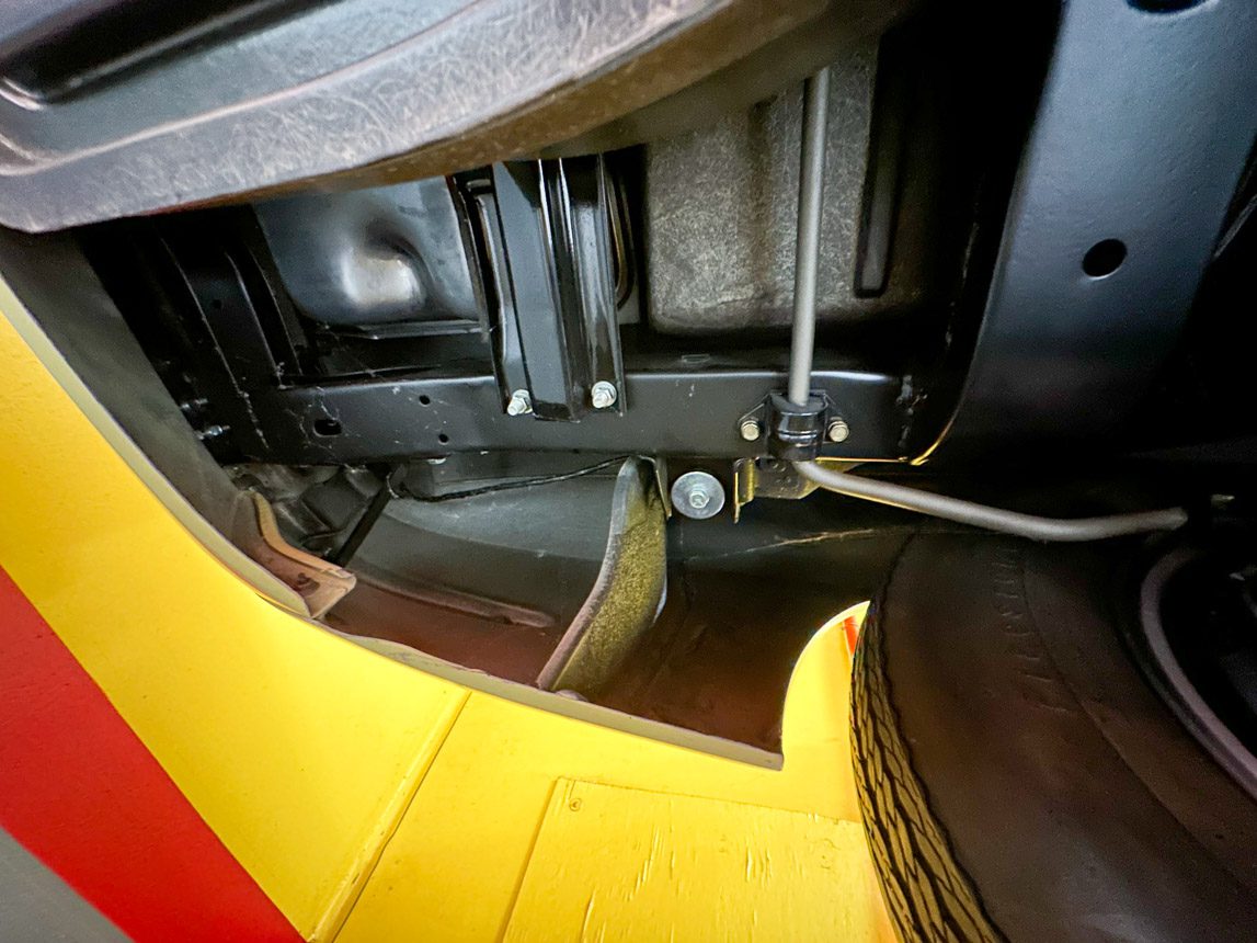 1967 Yellow Corvette Convertible 0683