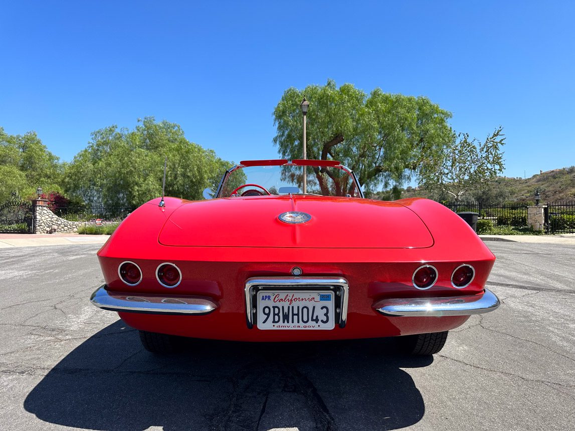 1961 Red Corvette 6031