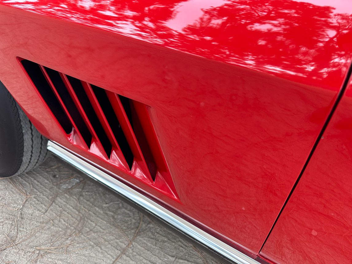 1967 Red Corvette 5457