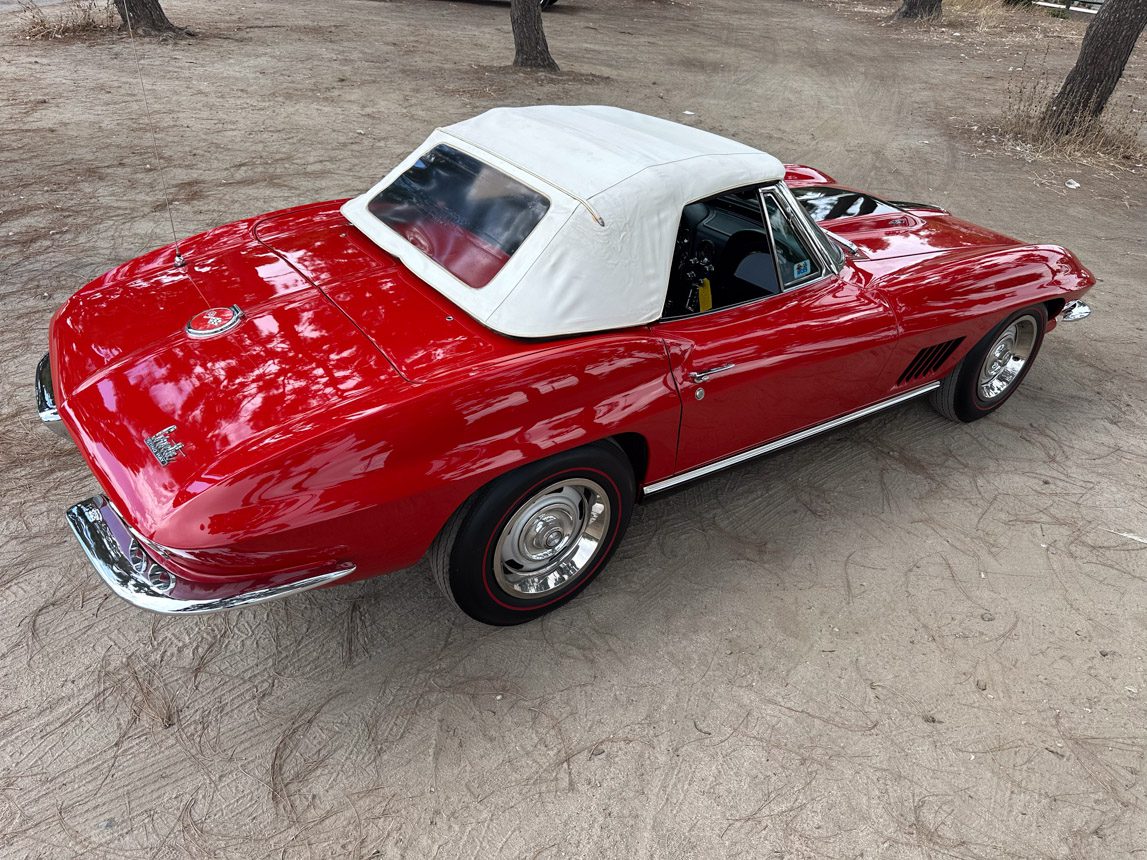 1967 Red Corvette 5480