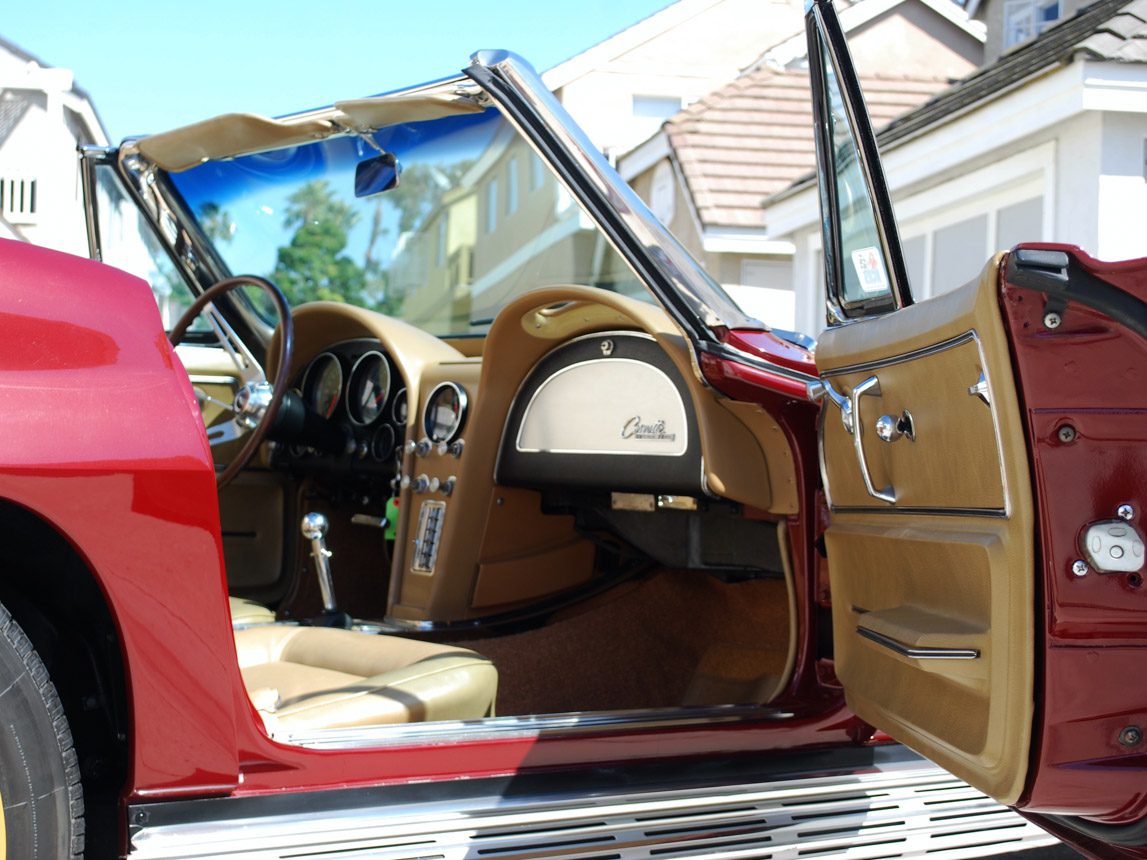 1965 Red Corvette 0237