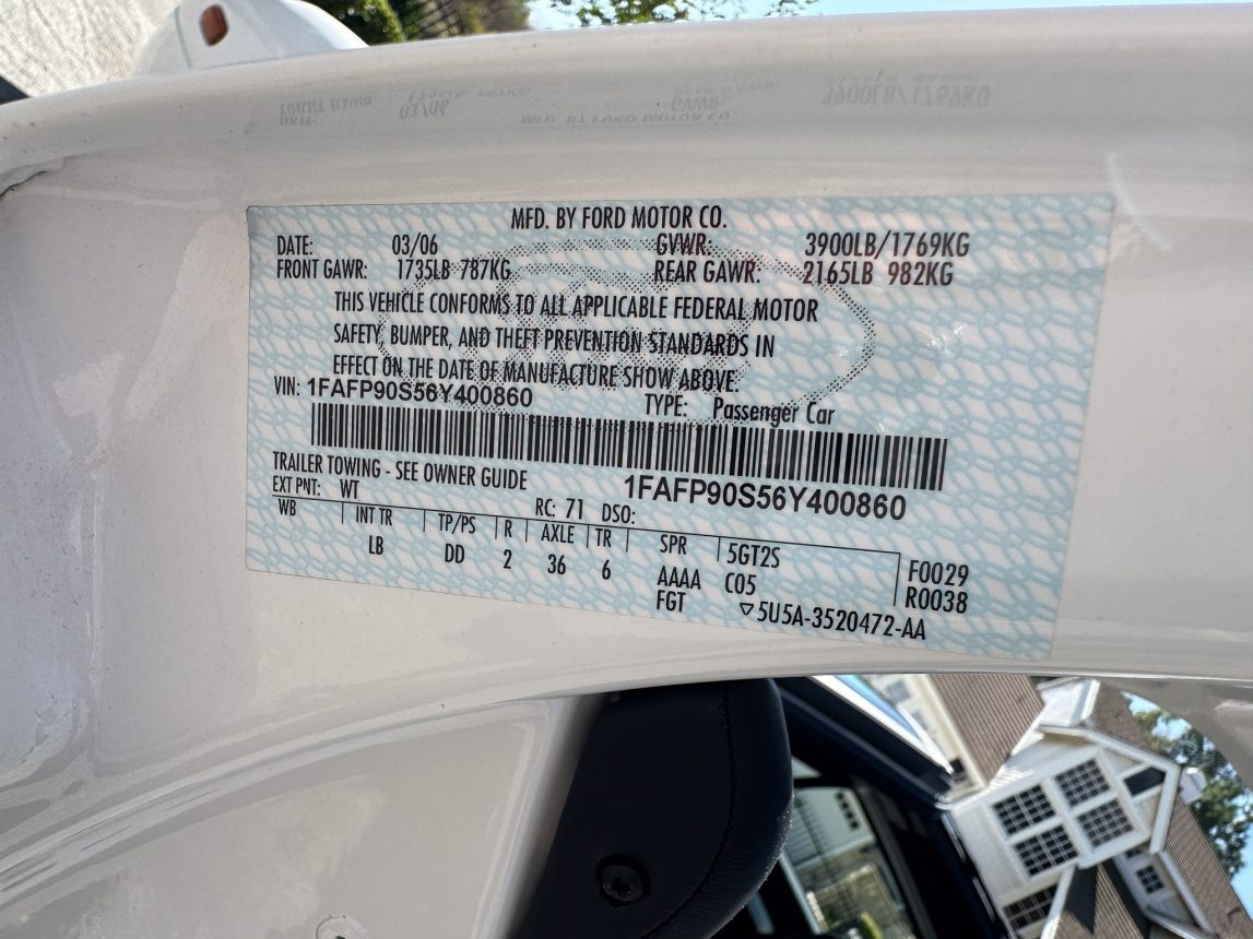BaT 2006 Centennial White Ford GT W 4 Options 6419