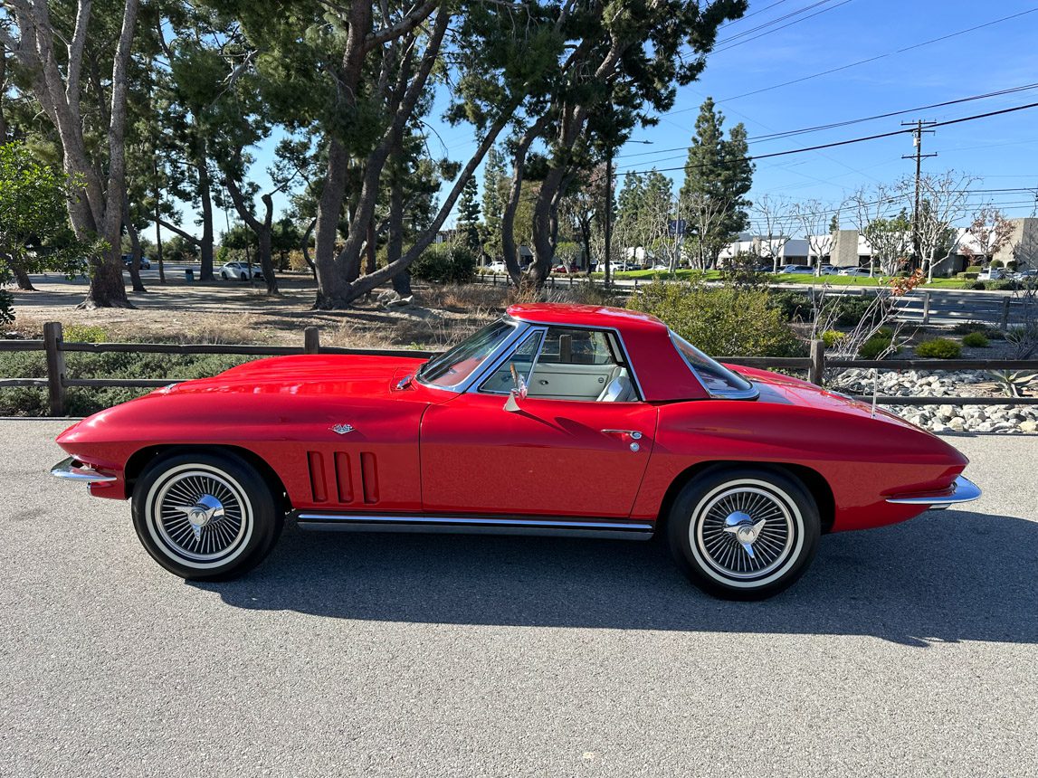 1965 Red L76 Convertible 4612