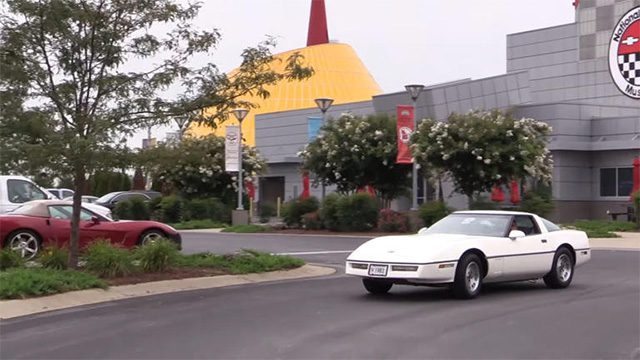 corvette stingray 1983