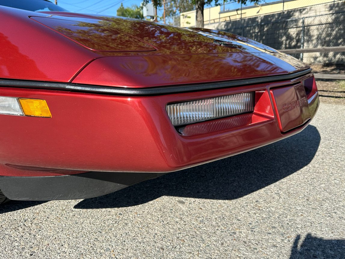 1988 Maroon Corvette Coupe 6181