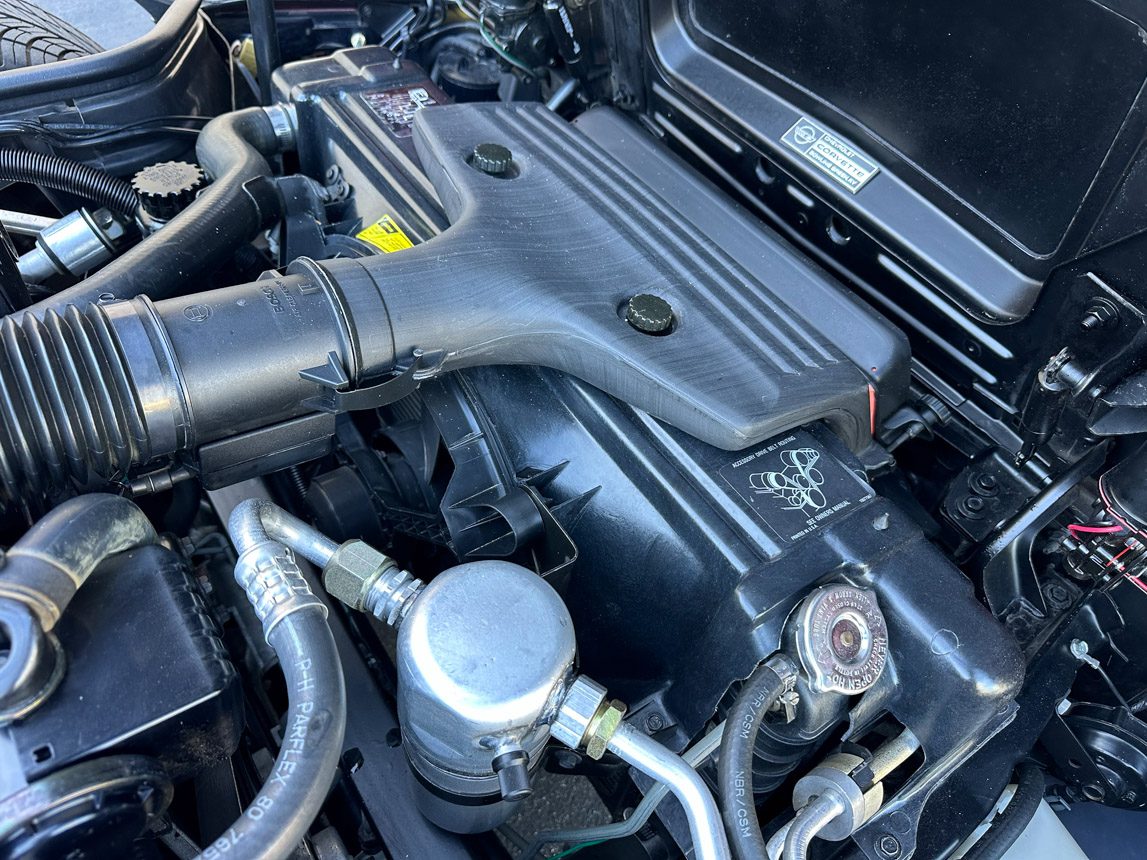 1988 Maroon Corvette Coupe 6223