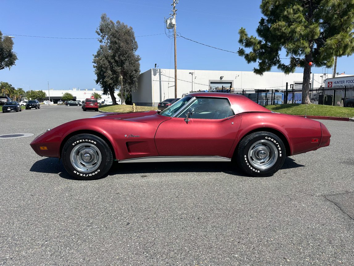 1975 Maroon Corvette Convertible 6773