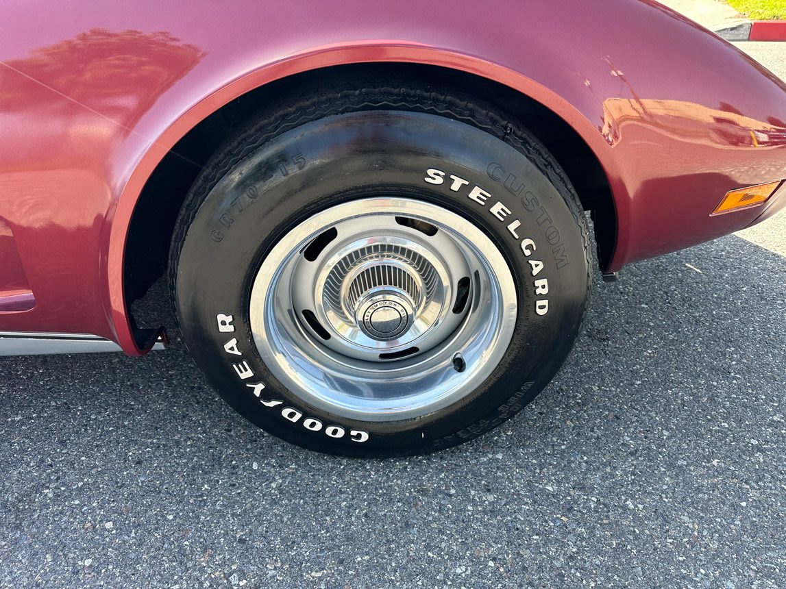 1975 Maroon Corvette Convertible 6784