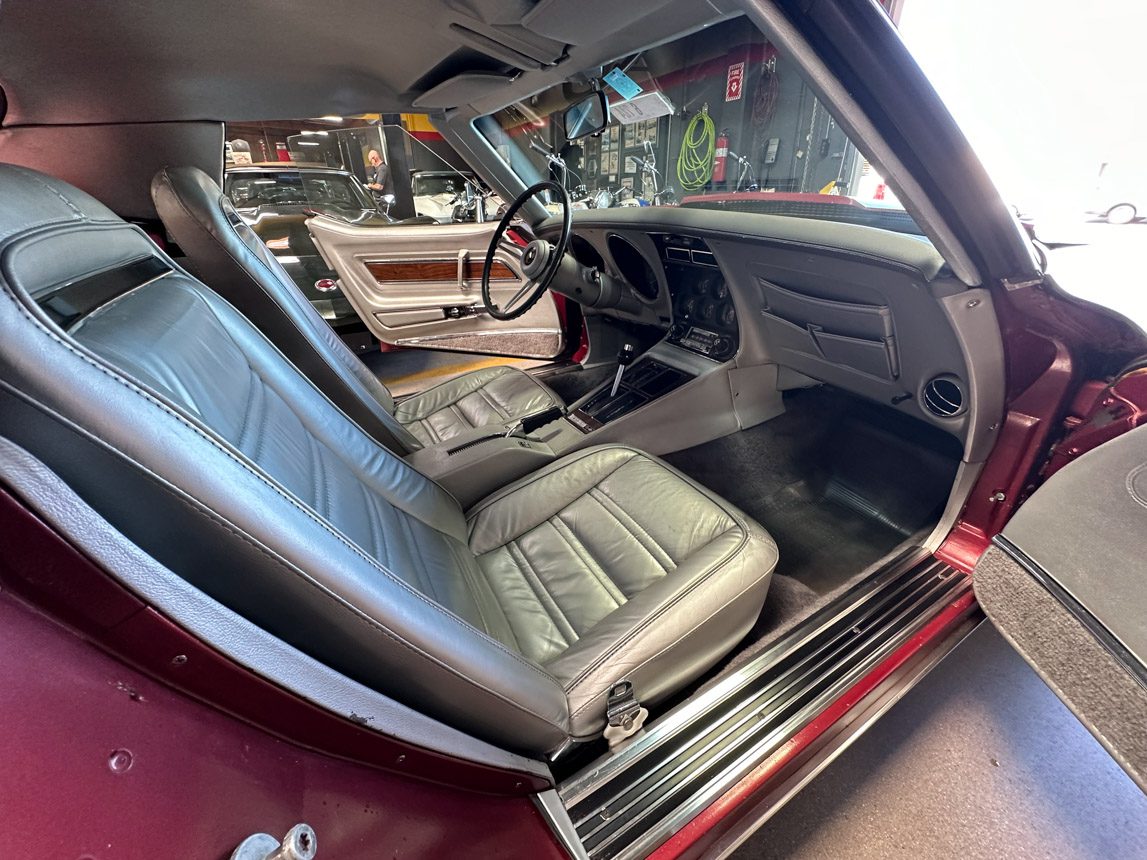 1975 Maroon Corvette Convertible 6815