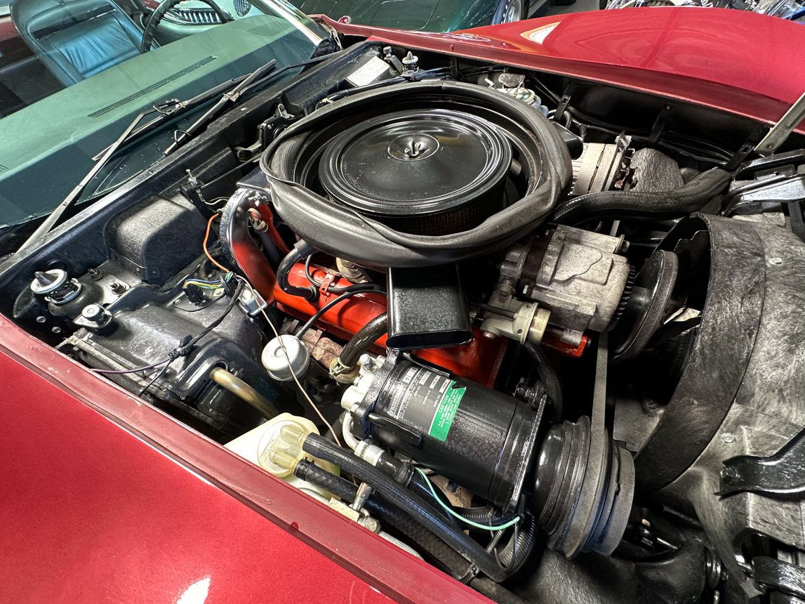 1975 Maroon Corvette Convertible 6822