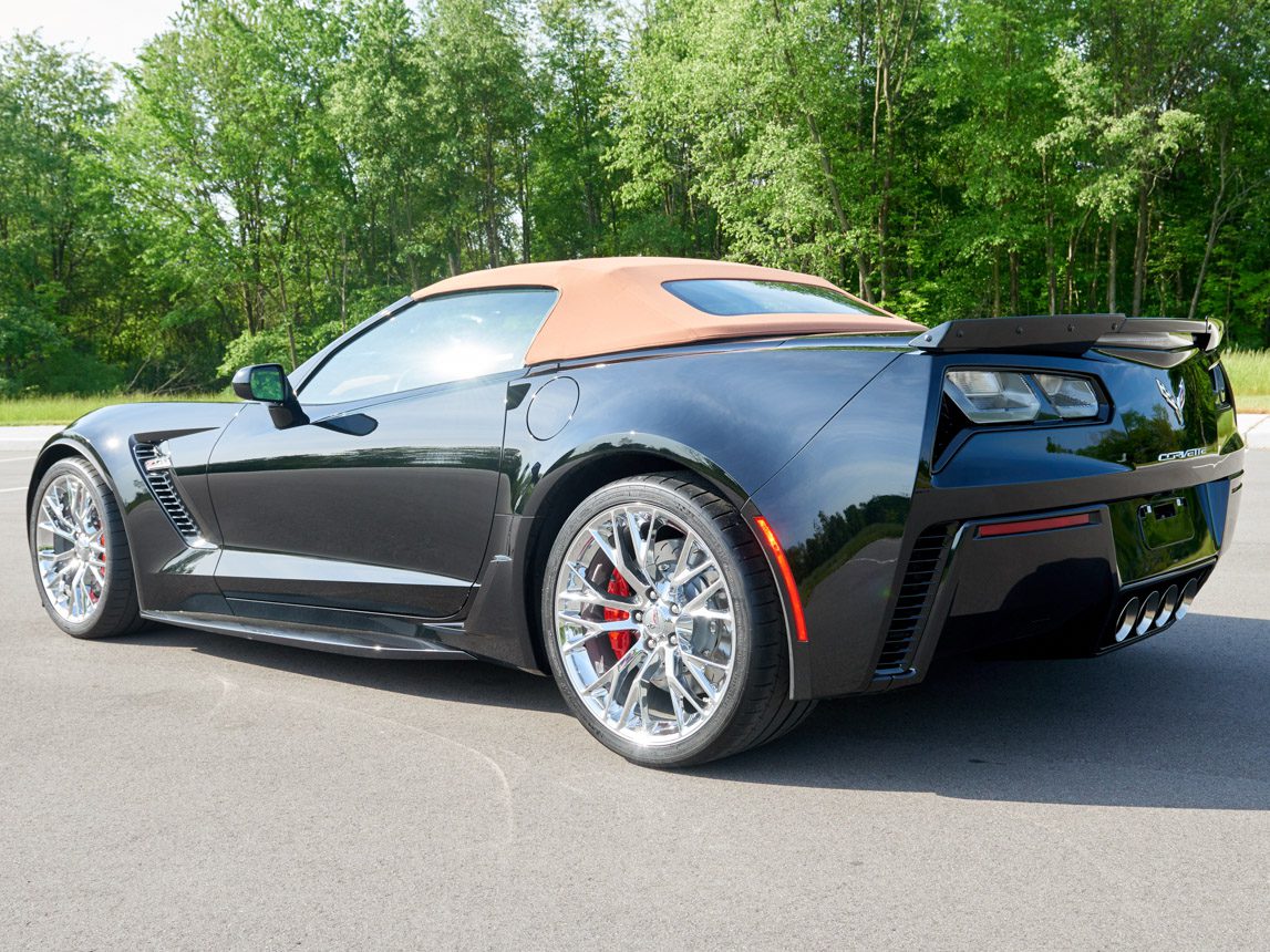 2019 Black Corvettte Z06 Convertible 004