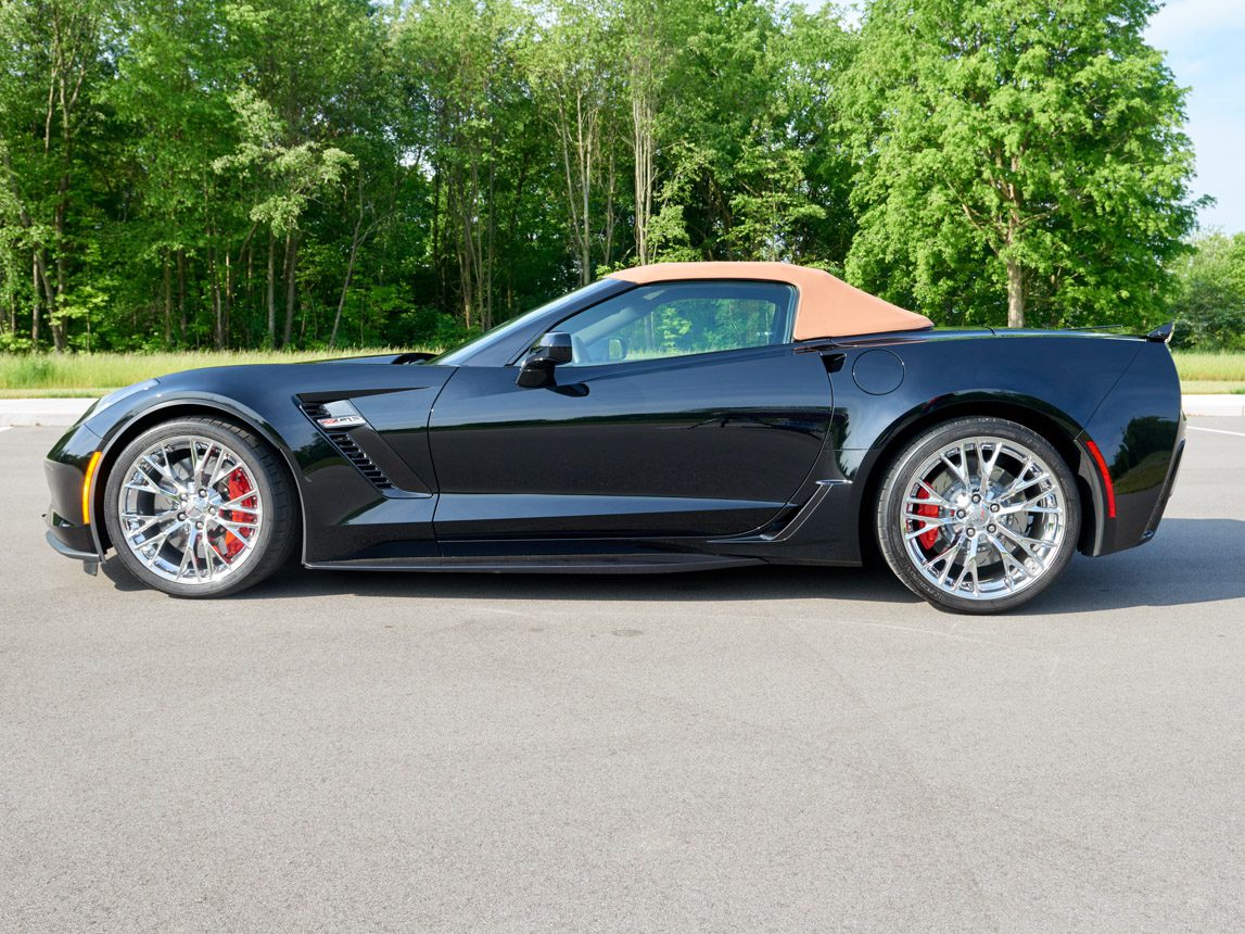 2019 Black Corvettte Z06 Convertible 005