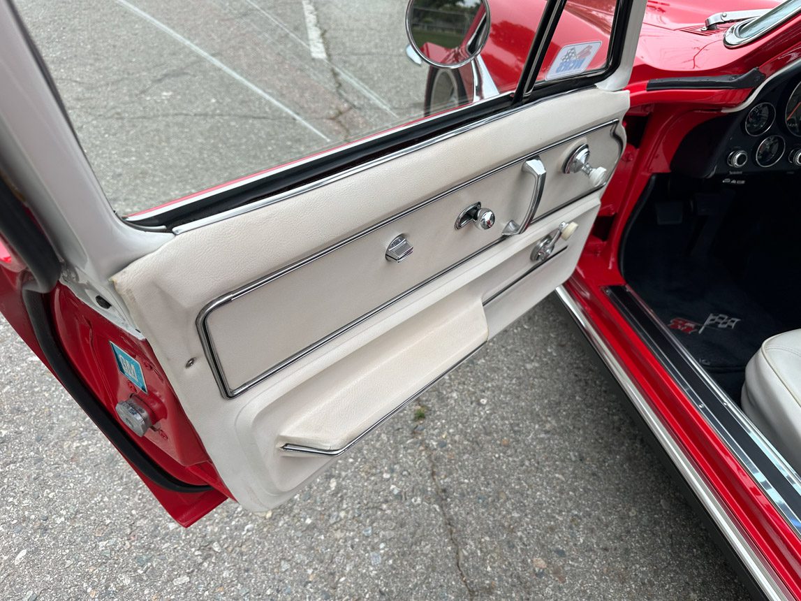 1967 Red L71 Coupe 7567