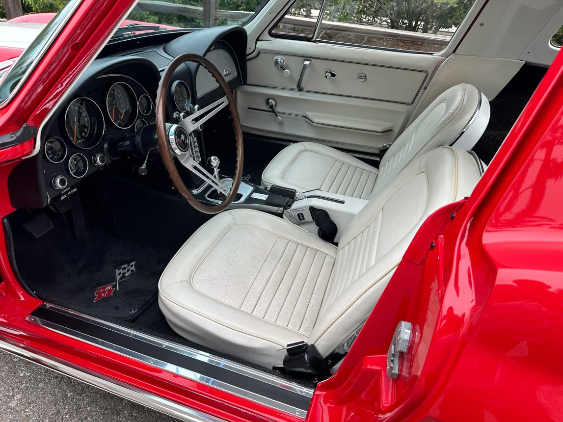 1967 Red L71 Coupe 7568