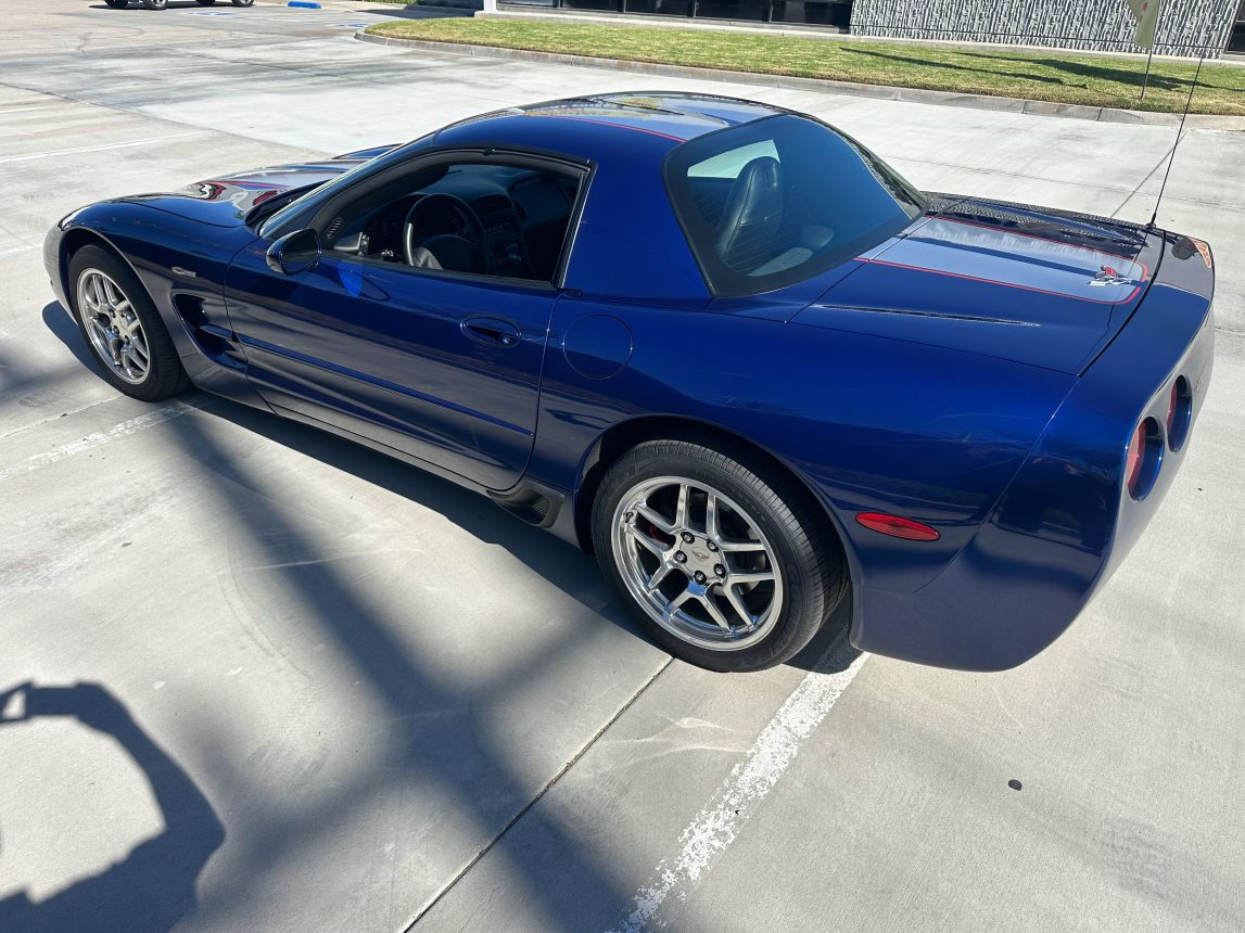 2004 Collector Edition Corvette Z06 (10 of 42)