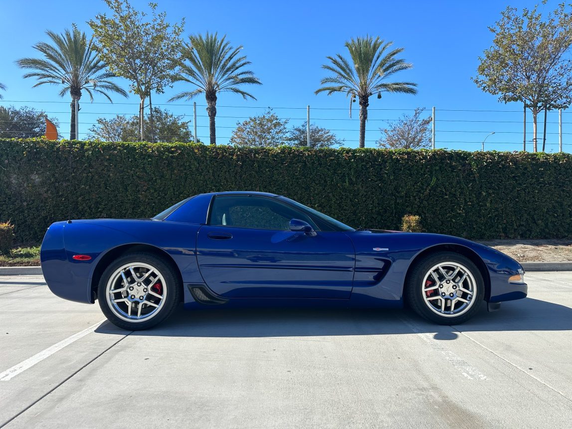 2004 Collector Edition Corvette Z06 (12 of 42)