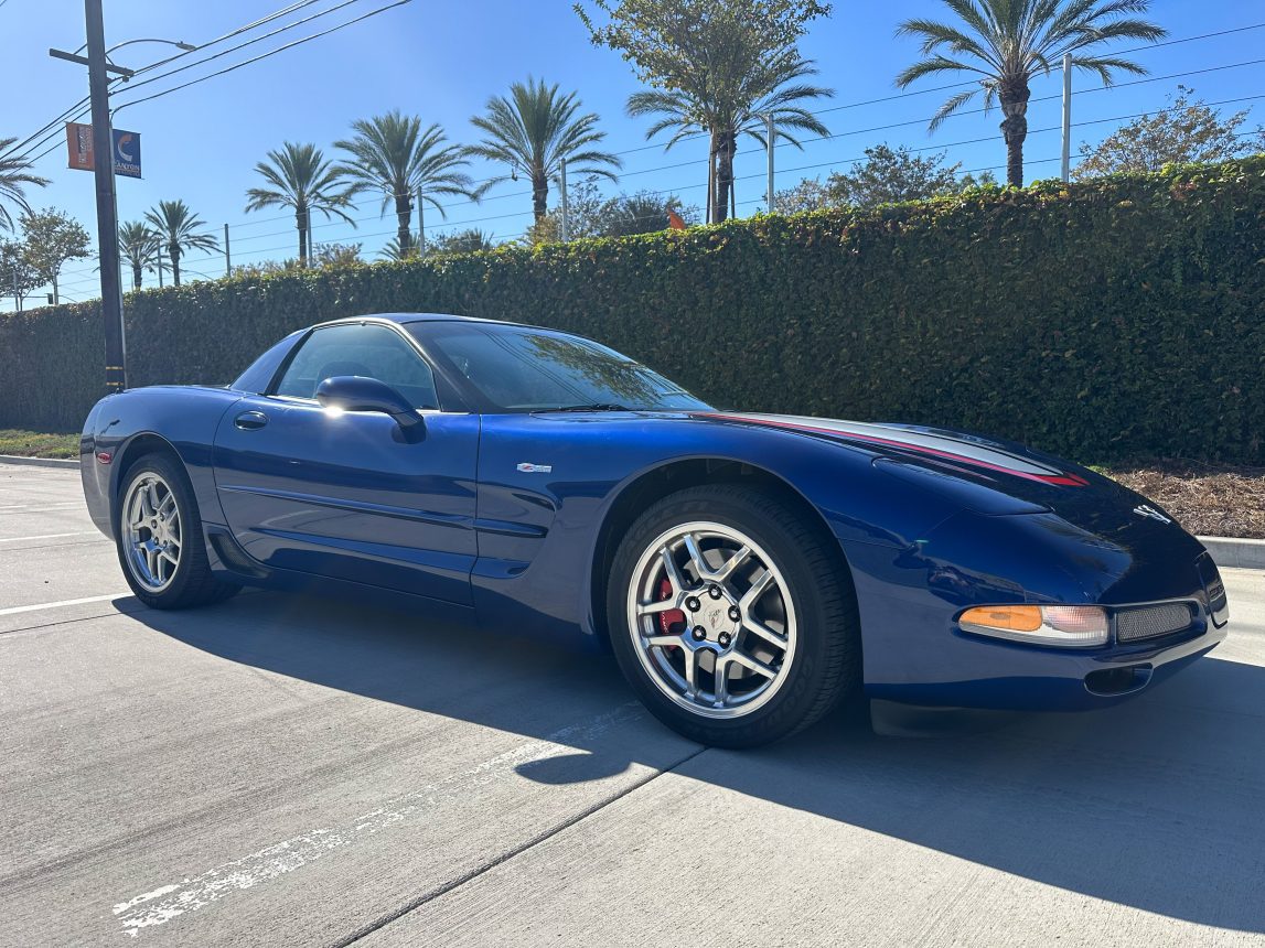 2004 Collector Edition Corvette Z06 (2 of 42)