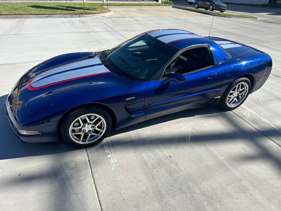 2004 Collector Edition Corvette Z06 (8 of 42)