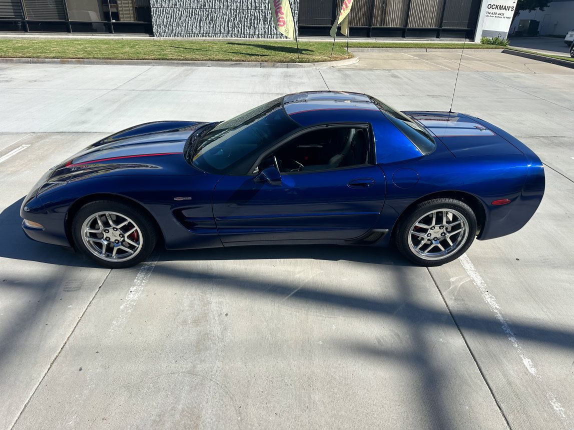 2004 Collector Edition Corvette Z06 (9 of 42)