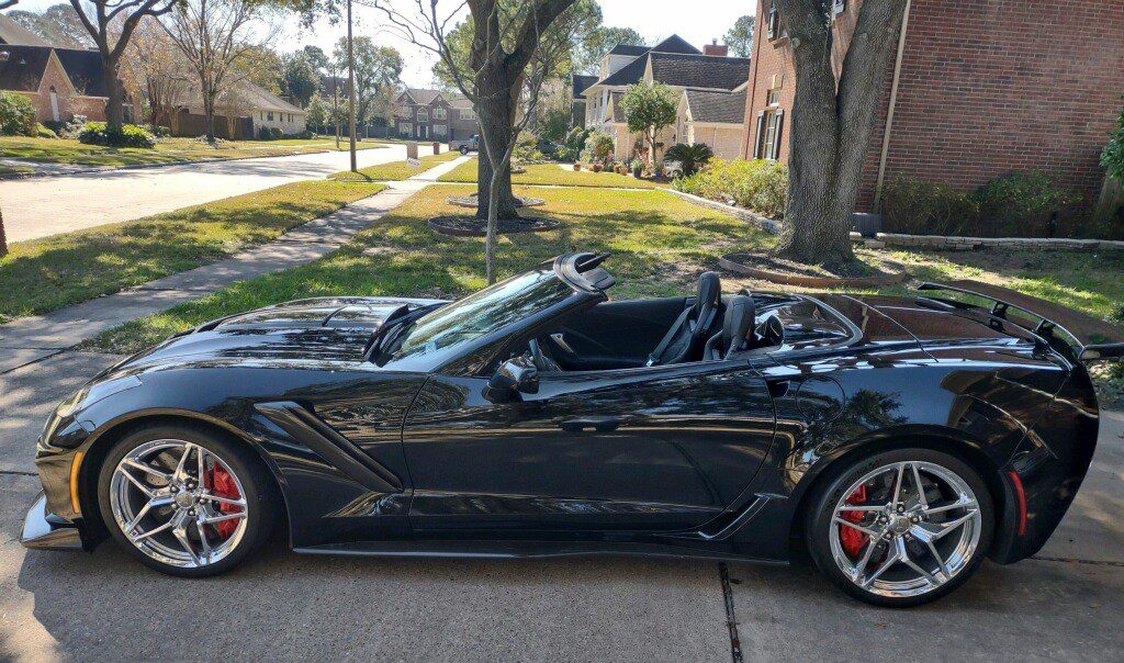 19 Black ZR1 2