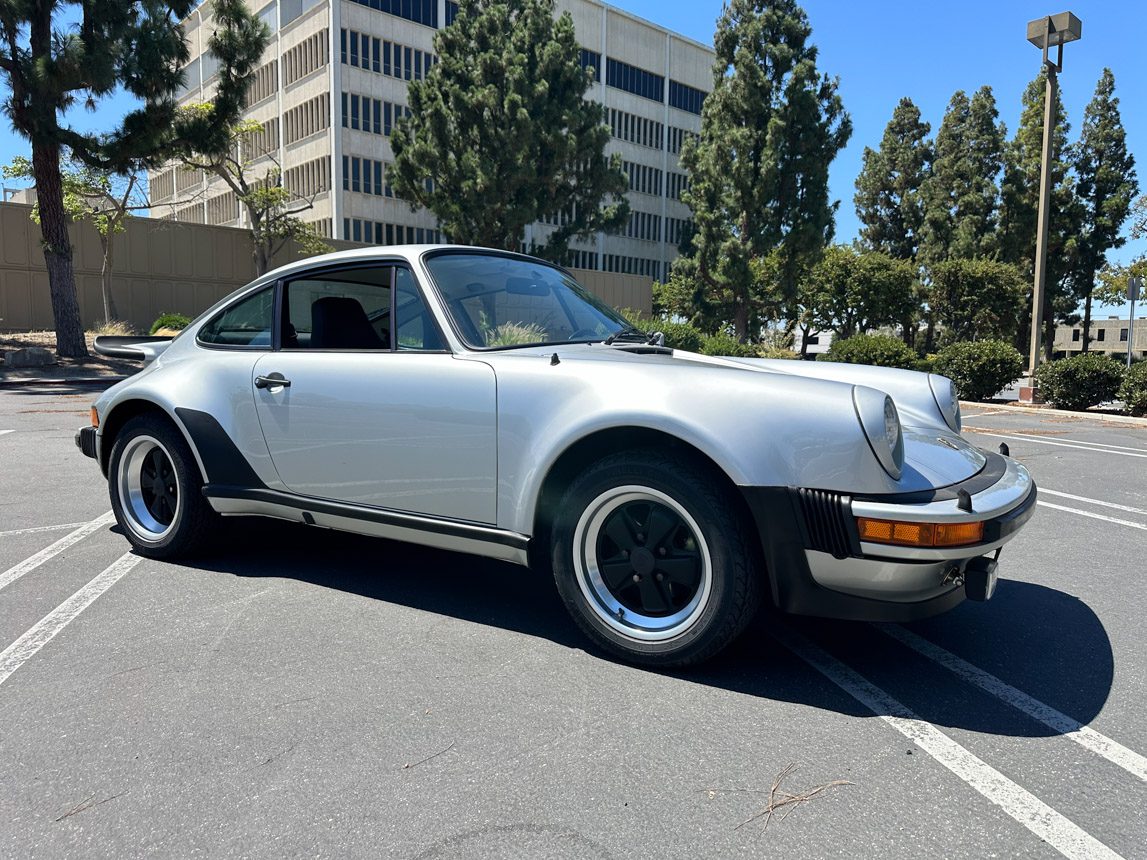 1977 Silver Porsche 930 Turbo 9109