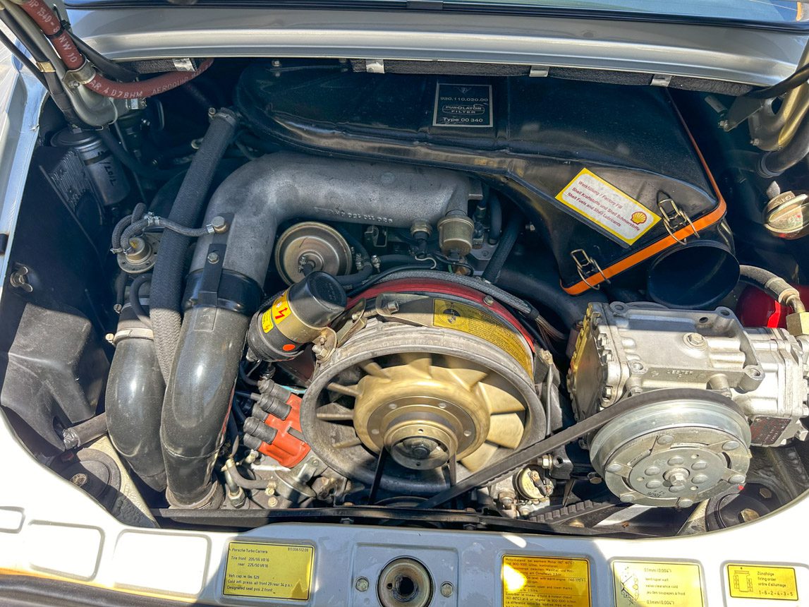 1977 Silver Porsche 930 Turbo 9112