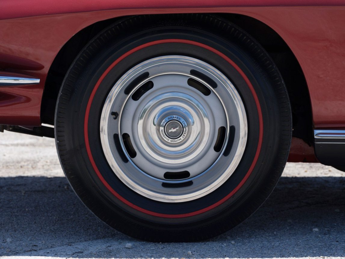 1967 Marlboro Maroon Corvette Survivor 6608