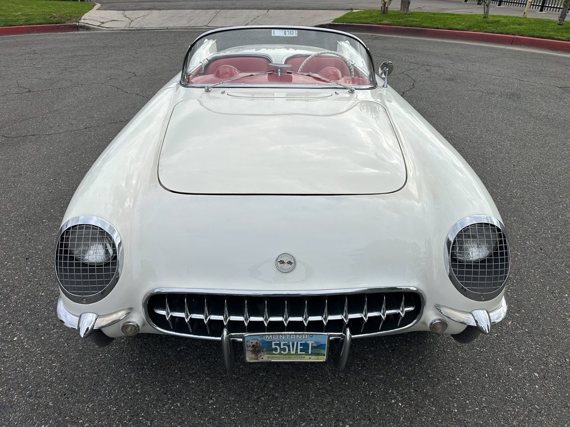 1955 White V8 Corvette 0479