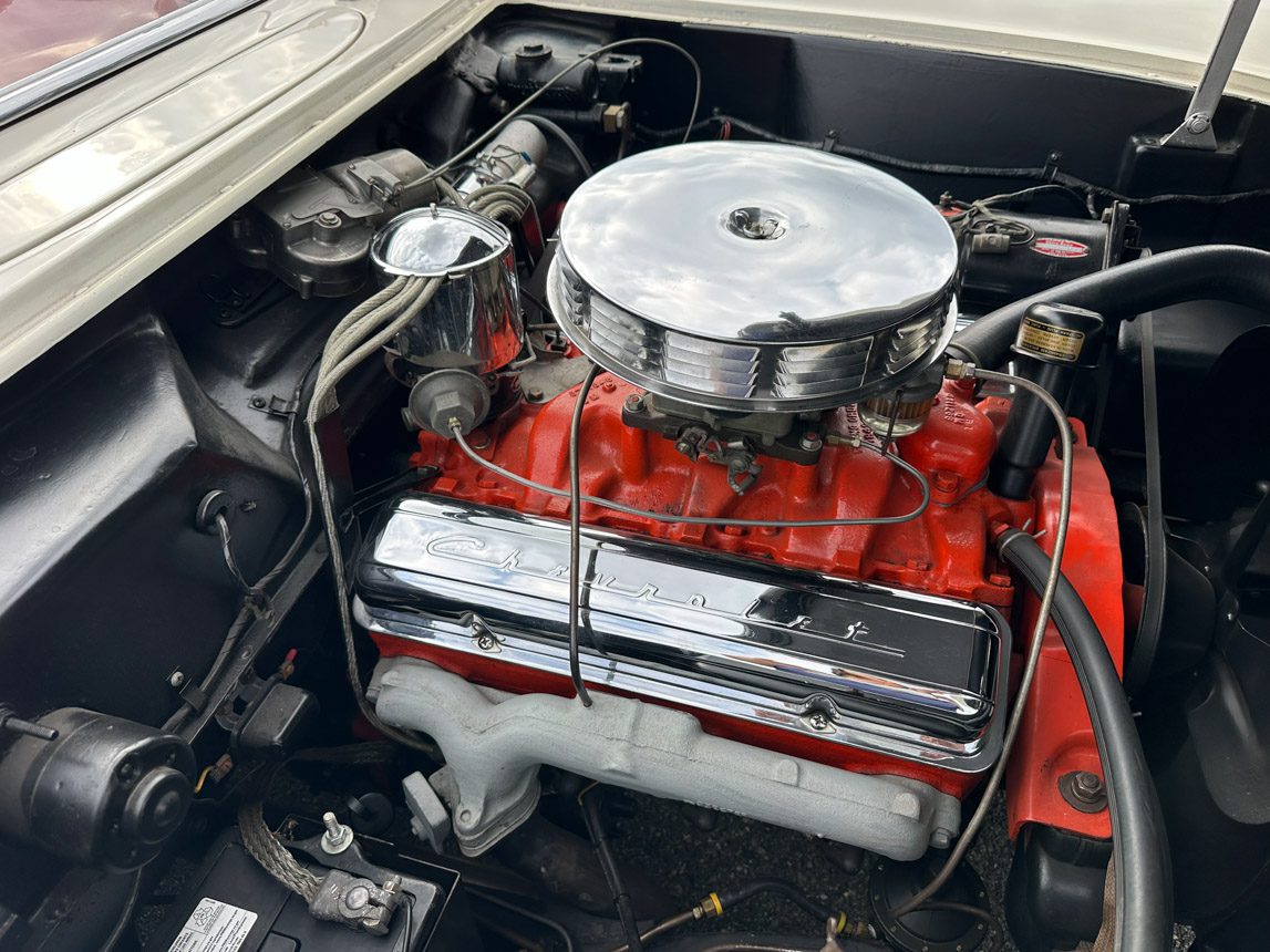 1955 White V8 Corvette 0502