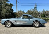 1958 Silver Blue Corvette Fuelie 0006