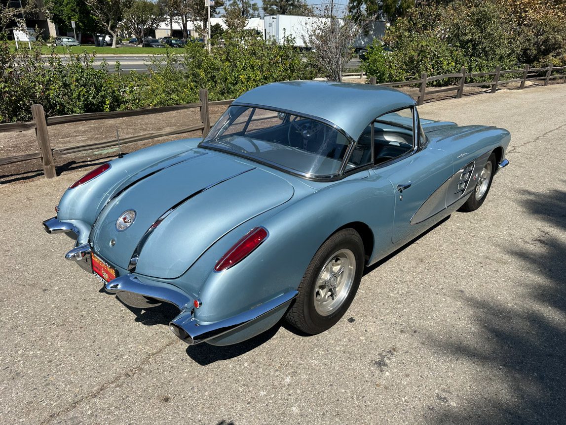 1958 Silver Blue Corvette Fuelie 0015