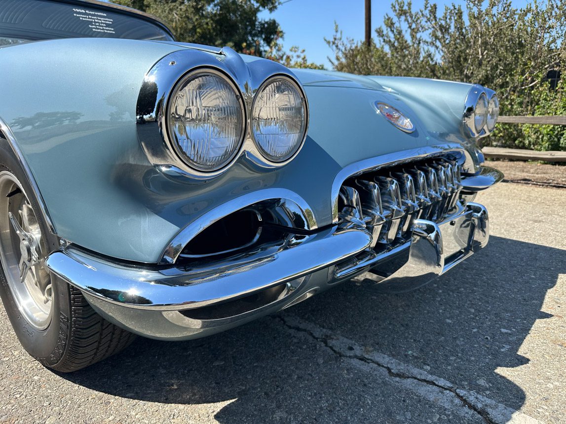 1958 Silver Blue Corvette Fuelie 0021