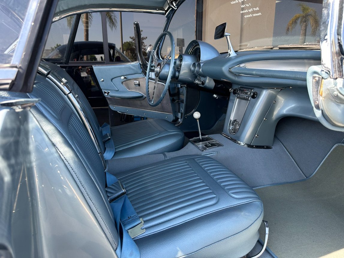 1958 Silver Blue Corvette Fuelie 0037