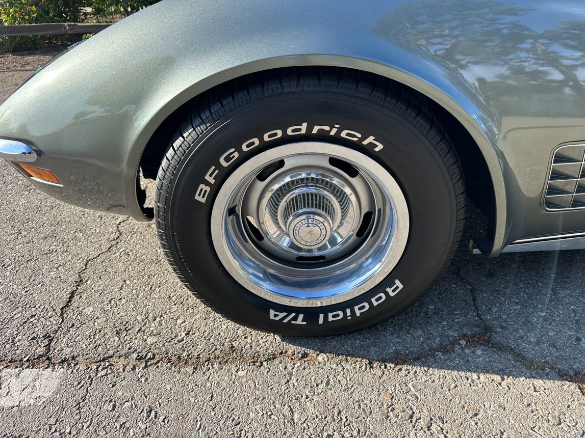 1971 Gray LS5 Corvette Convertible 0099