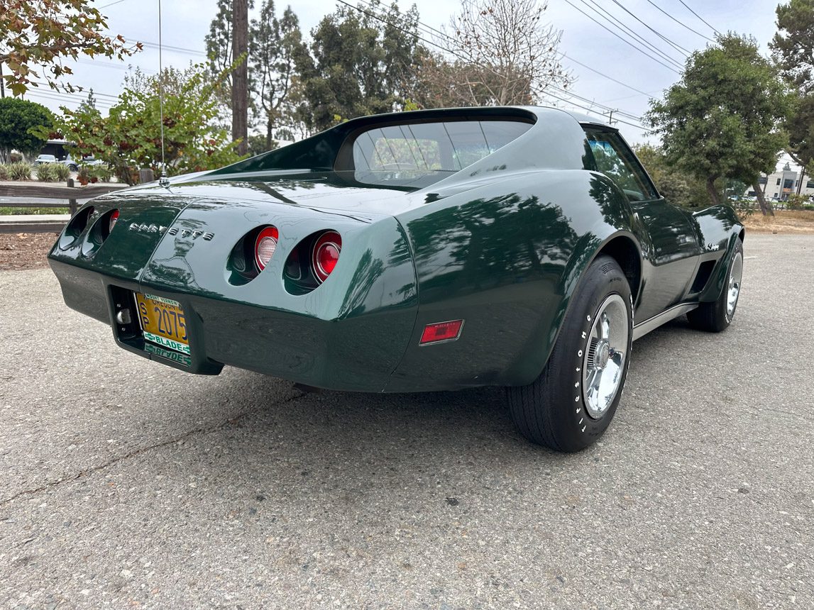 1974 Green Corvette Coupe 0337