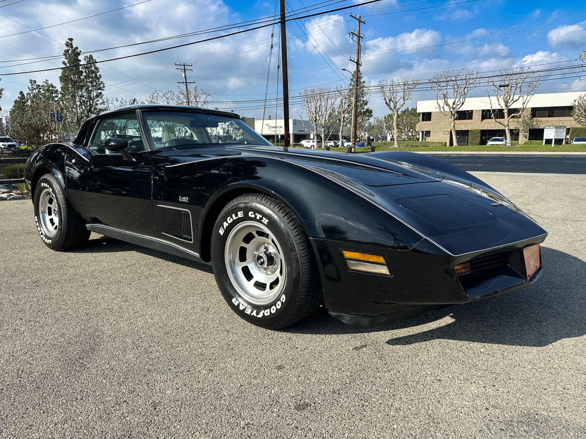 1980 Black Corvette 1665