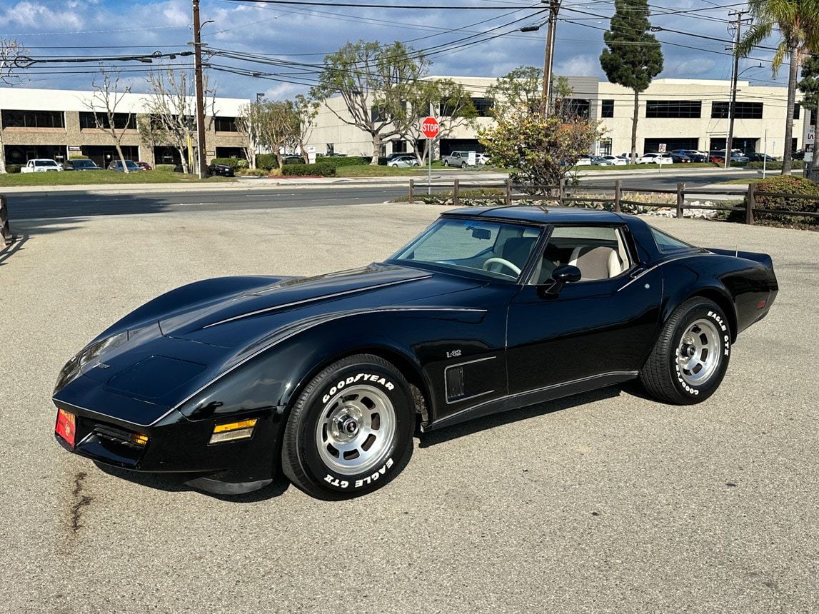 1980 Black Corvette 1672