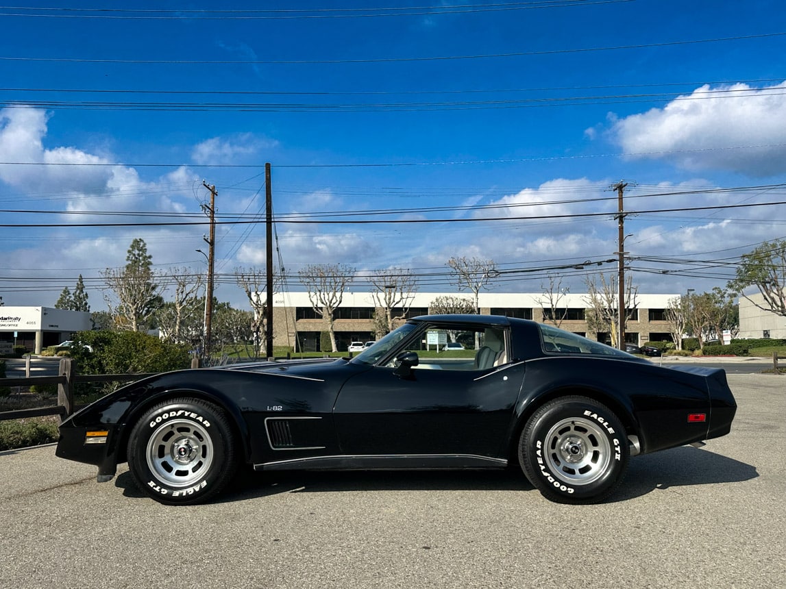 1980 Black Corvette 1674