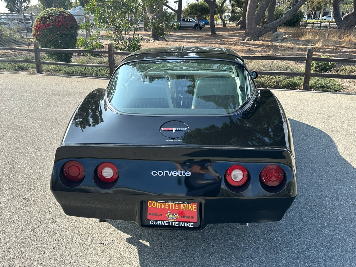 1980 Black Corvette 1676