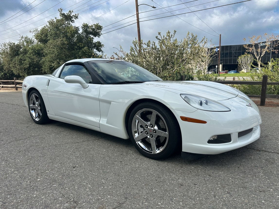 2007 White Corvette 1620