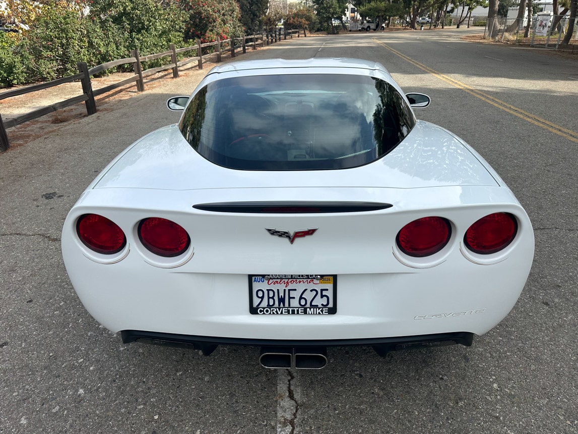 2007 White Corvette 1627